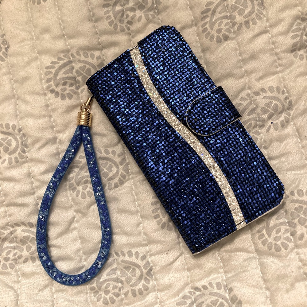 Wallet style iPhone 6se case